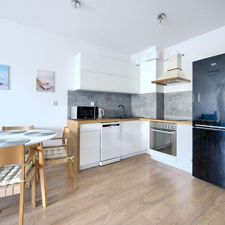 Apartamentyprzymorzu Baltycki Z Miejscem Postojowym I Ogrodkiem Колобжег Экстерьер фото