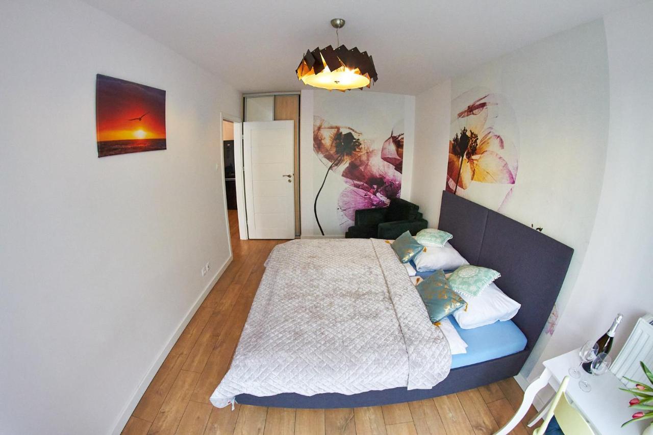Apartamentyprzymorzu Baltycki Z Miejscem Postojowym I Ogrodkiem Колобжег Экстерьер фото