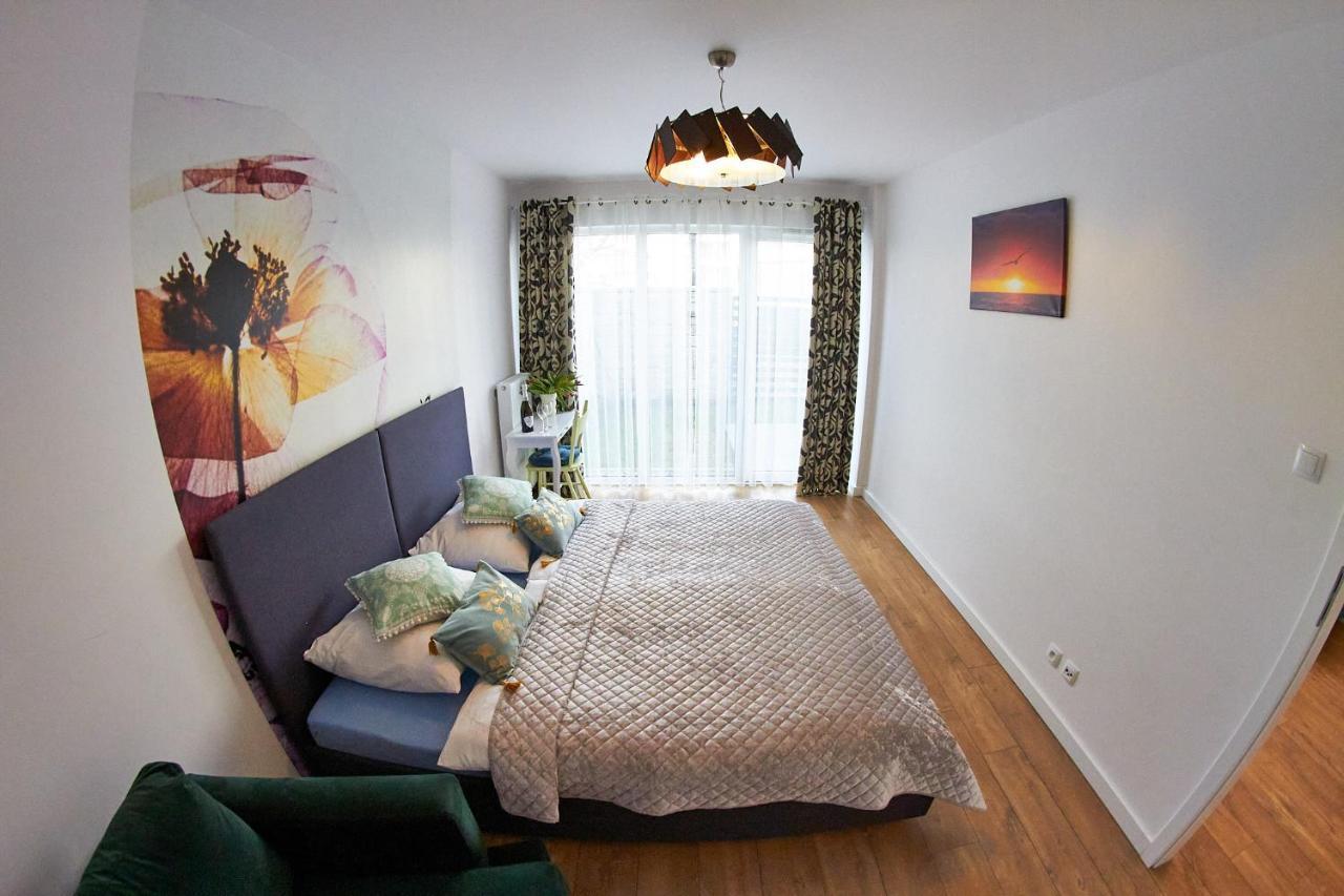 Apartamentyprzymorzu Baltycki Z Miejscem Postojowym I Ogrodkiem Колобжег Экстерьер фото