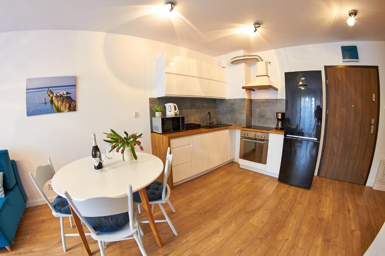 Apartamentyprzymorzu Baltycki Z Miejscem Postojowym I Ogrodkiem Колобжег Экстерьер фото